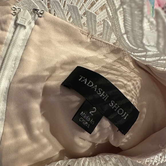 Tadashi Shoji Elegant Black and Cream lace Dress size 2 - Picture 8 of 10